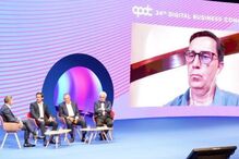 Debate sobre o futuro dos media no congresso digital