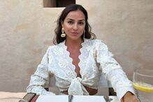 Vanessa Martins anuncia noivado com David Soares na Sardenha