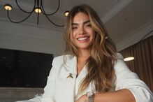 Kelly Key assume presidência de clube de futebol em Angola.
