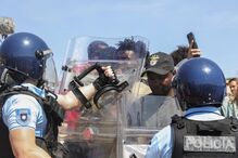 Tensão em Loures: moradores tentam impedir demolição de casas no bairro do Talude Militar