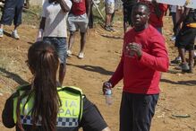 Tensão em Loures: moradores resistem a demolições de casas no bairro do Talude Militar