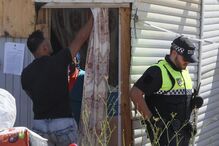 Tensão em Loures: moradores tentam impedir demolições de casas no Talude Militar