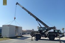 Exército apoia Espinho com gruas e reposiciona unidade sanitária na zona balnear