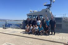 Marinha devolve tartaruga marinha reabilitada ao mar no Algarve, com apoio do Zoomarine e NRP Sagitário