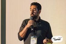 Filipe Duarte Pina, produtor, discursa no DevGAMM Lisboa 2023