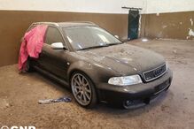 GNR recupera carros de luxo furtados na Suíça, avaliados em 68 mil euros, em Santa Maria da Feira