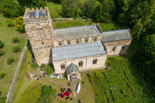 Casamento de Eve Jobs e Harry Charles em Cotswolds, numa cerimónia luxuosa