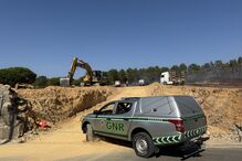 Incêndio em Leiria combatido por 133 operacionais, meios aéreos e terrestres. GNR e PSP no local