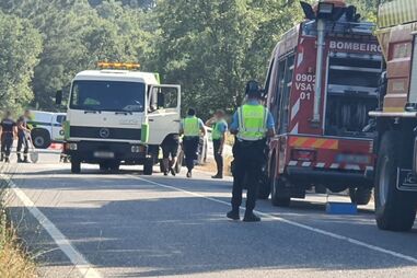 Cinco feridos em colisão entre três viaturas no Sabugal
