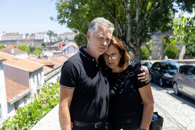 Pais de universitário que morreu ao cair de muro avançam com queixa-crime contra a Câmara de Coimbra