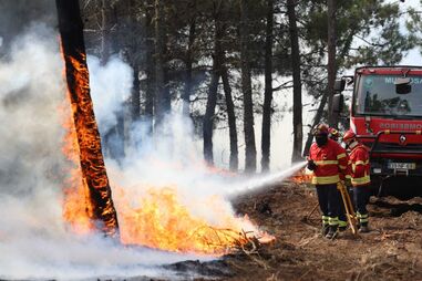 Combate a incêndios