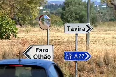 Pai morre e filho fica ferido em colisão entre ligeiro e duas motorizadas em Tavira