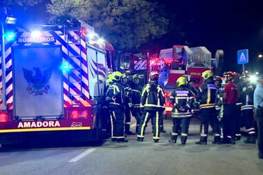 Incêndio na Amadora causa feridos e ataque à PSP; Polícia Judiciária investiga