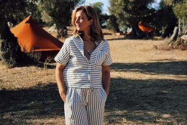 Sara Prata no Alentejo, após susto com fogo posto durante as férias.
