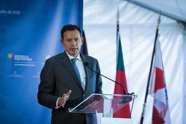 Documentos provam 55 imóveis inacessíveis de Luís Montenegro 