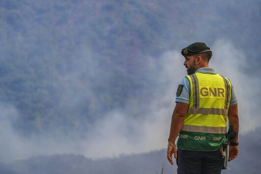 GNR durante fiscalização após combate a incêndio