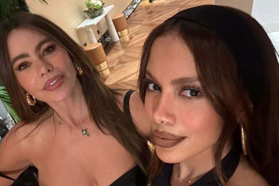 Anitta surge com novo rosto após período de ausência nas redes sociais