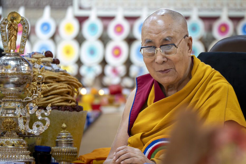 Pequim insiste que o sucessor do Dalai-lama deve ser aprovado pelo Governo central