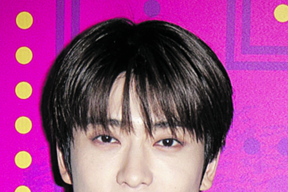 Retrato de Shim Jaehyun, músico falecido em 2025.
