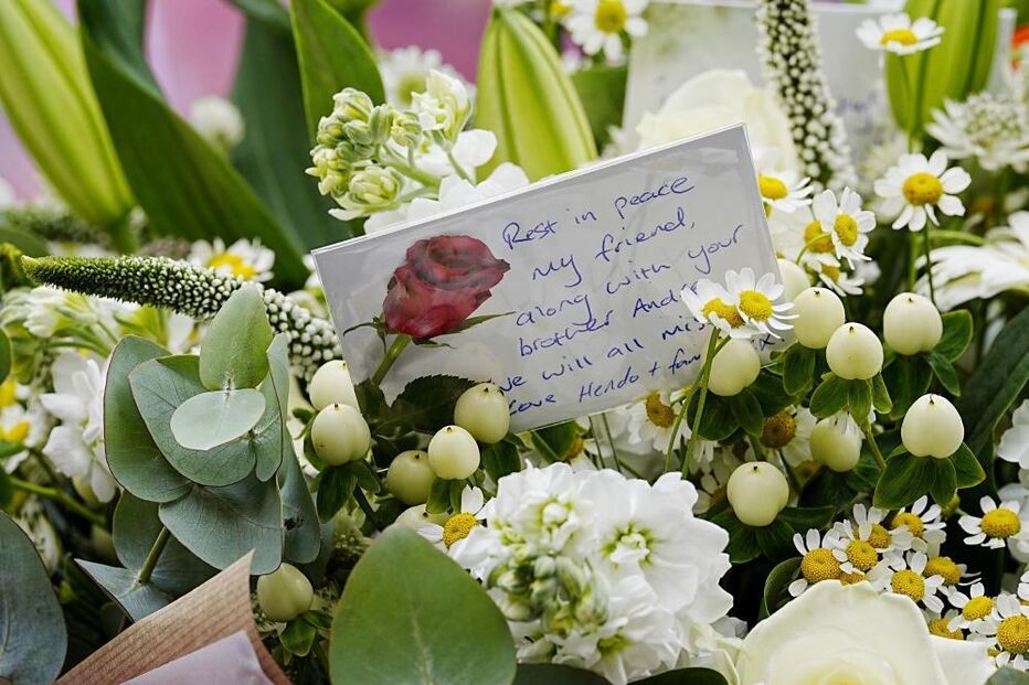 Homenagem a amigo e irmão com mensagem de despedida