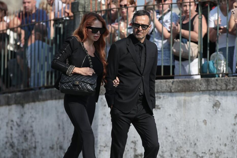 Figuras do futebol no funeral dos irmãos Jota, que morreram num acidente