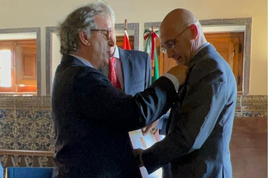 Pedro Passos Coelho recebe distinção de 