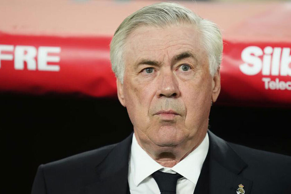 Carlo Ancelotti, treinador do Real Madrid, num jogo