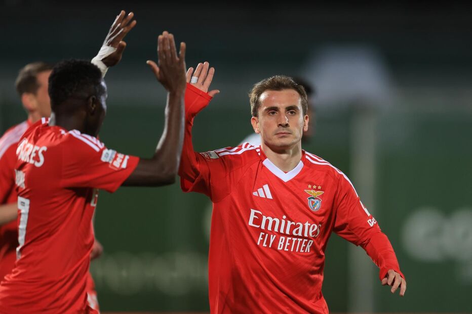 Akturkoglu quer sair do Benfica por falta de espaço e solidariedade a Kokçu