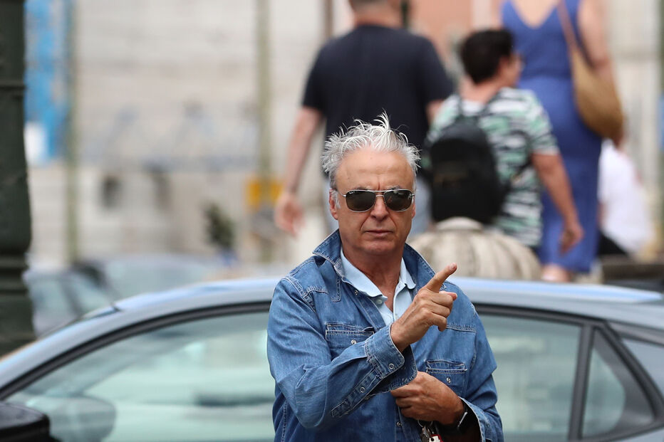 Figuras públicas marcam presença no funeral de Luís Jardim, na Basílica da Estrela