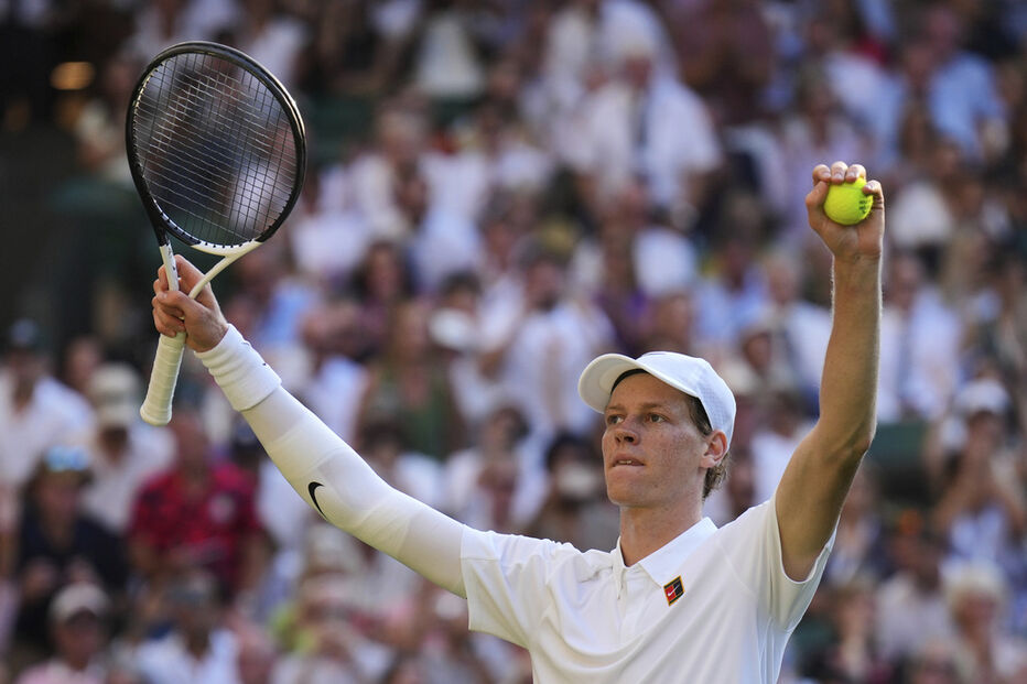 Sinner vence Djokovic em Wimbledon e avança para final contra Alcaraz
