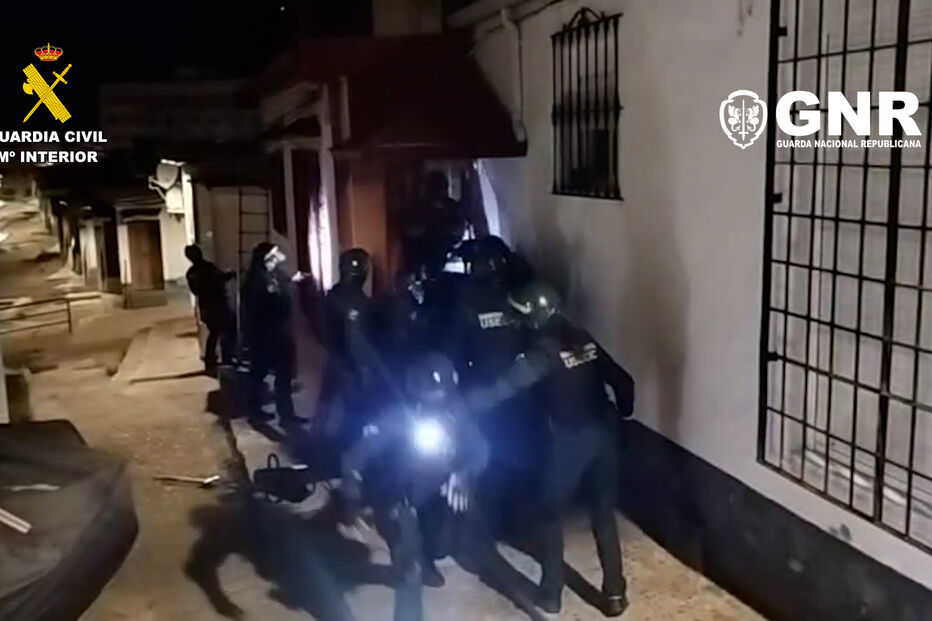 Operação conjunta da GNR e Guarda Civil em local desconhecido