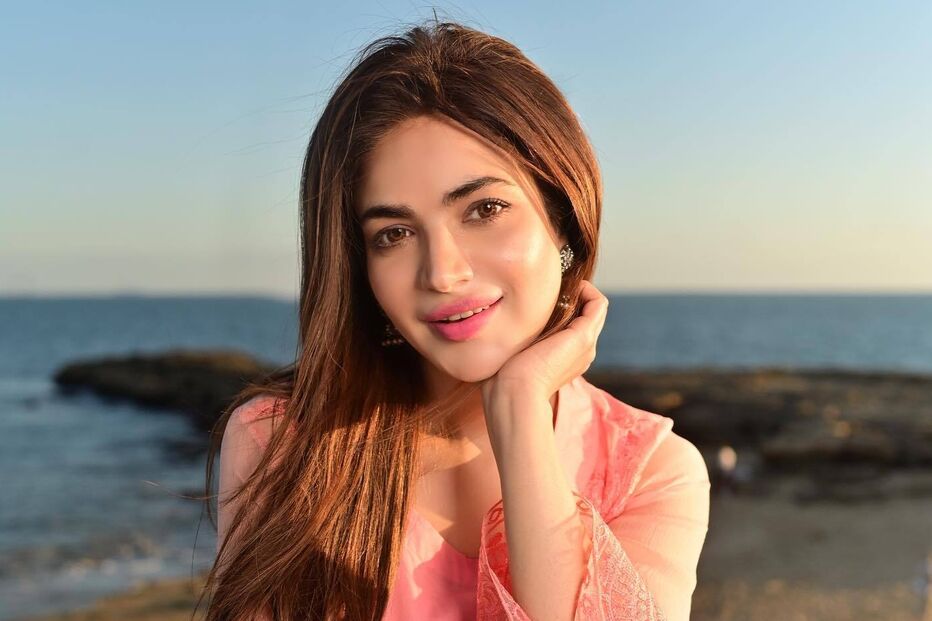 Humaira Asghar, ex-concorrente do Big Brother Paquistão, encontrada morta em Karachi