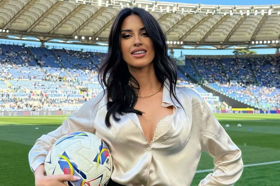 Eleonora Incardona gera polémica com visual na cobertura do Mundial de Clubes
