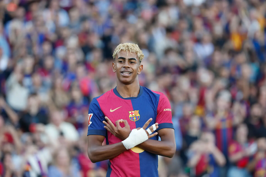 Lamine Yamal celebra aniversário com polémica e preocupação familiar em Espanha