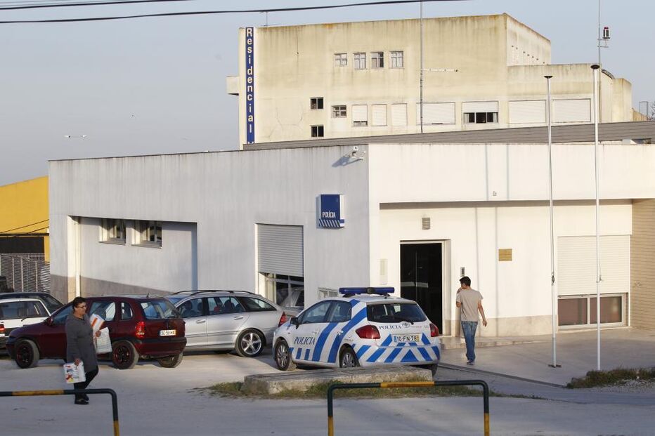 Esquadra da PSP de Camarate promoveu iniciativa de proximidade com a população local