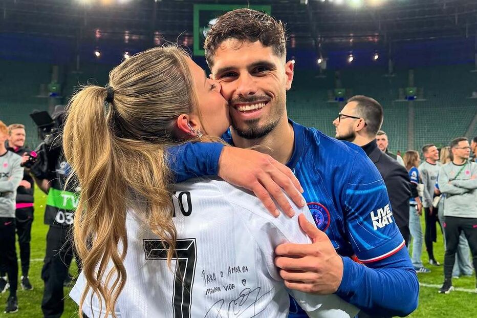 Pedro Neto e Carolina Silva