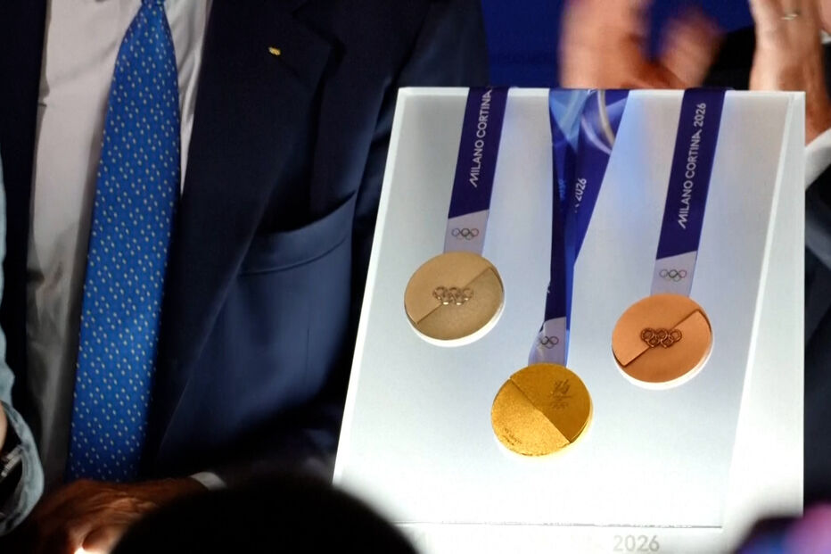 Medalhas dos Jogos Olímpicos de Inverno Milano Cortina 2026 reveladas