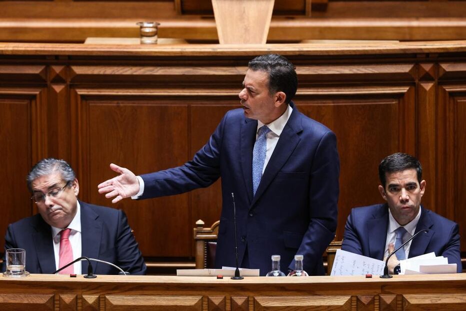 Luís Montenegro durante o debate sobre o Estado da Nação