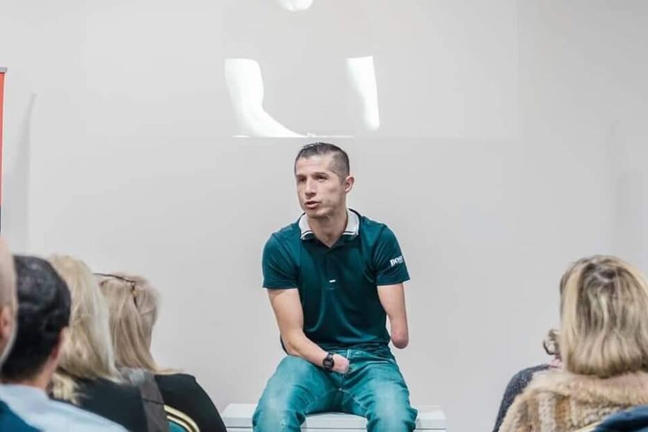 Paulo Azevedo, ator, é operado no Hospital de Santo André, em Leiria