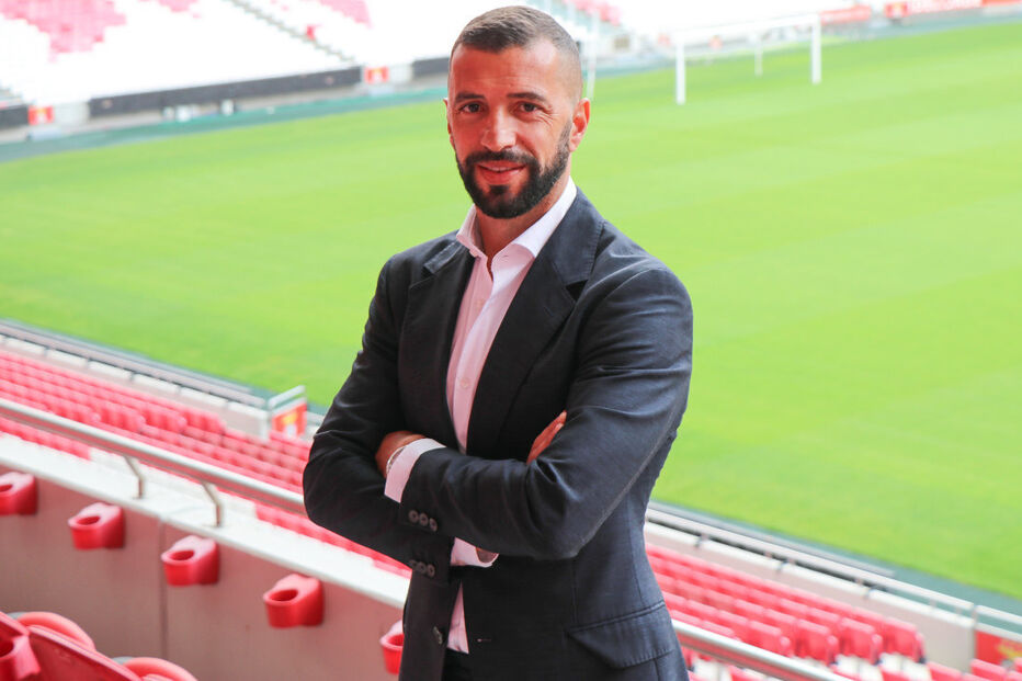 Simão assume nova pasta