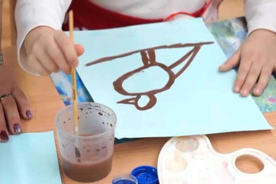 'O que vai ser dos nossos filhos?': Pais desesperam sem vagas nas creches