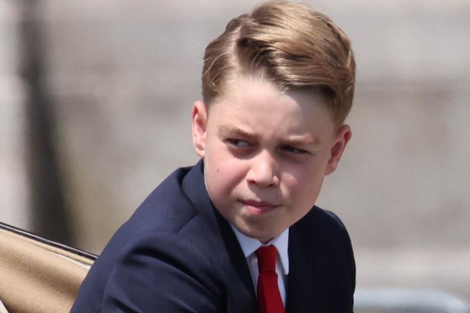 Príncipe George terá regras de segurança mais apertadas, impostas pelo avô, o rei Carlos III