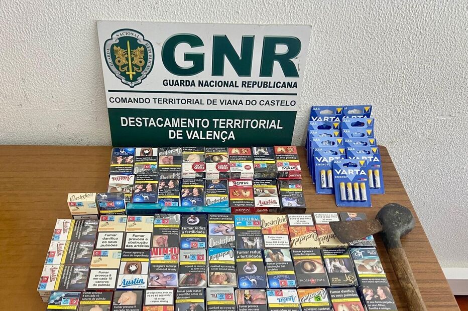GNR apreende tabaco furtado e machado em Vila Nova de Cerveira