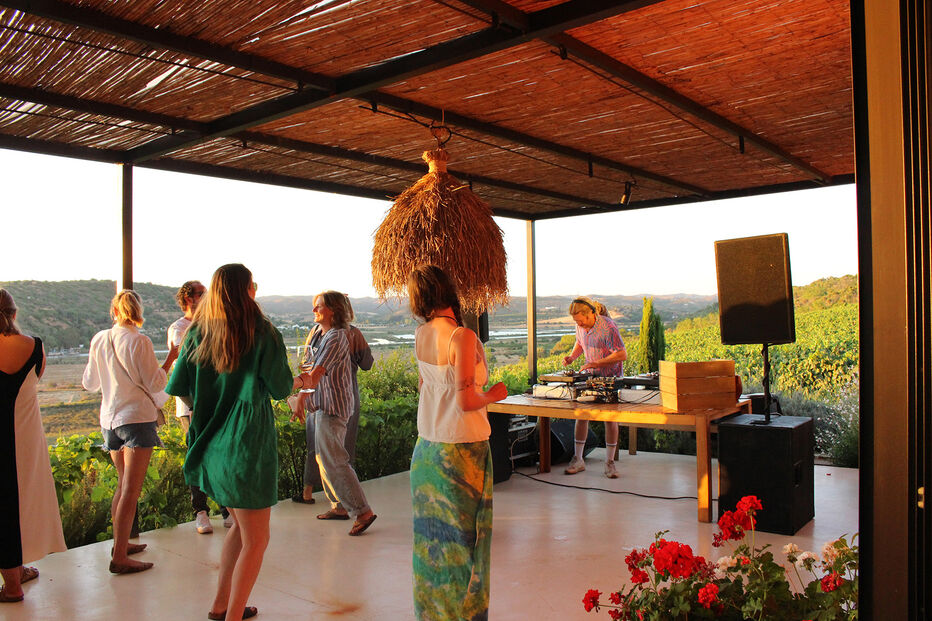 Arvad Sunset Sessions regressam com música, petiscos e vinhos junto ao rio Arade