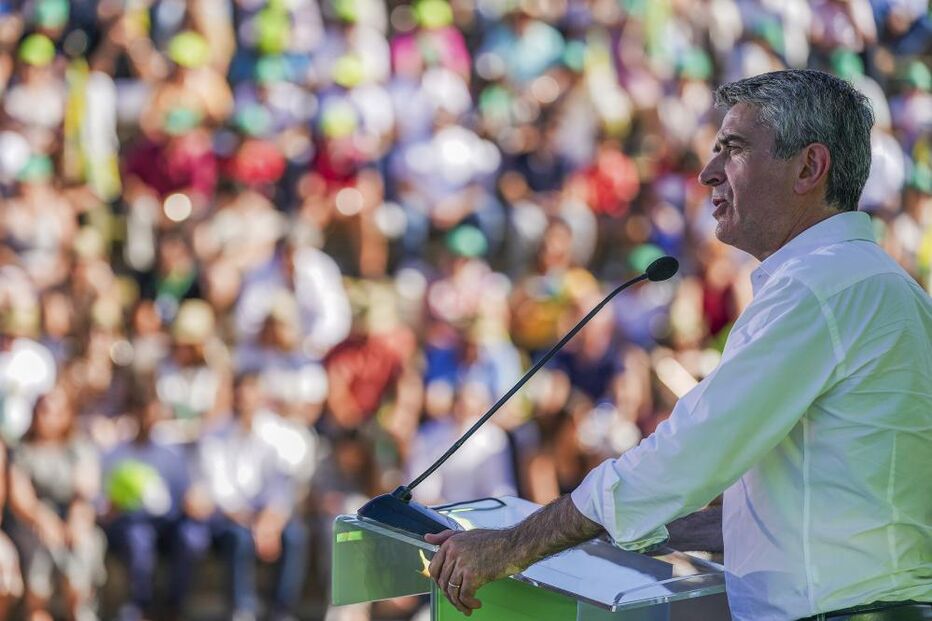 José Luís Carneiro, em Vila Nova de Famalicão, aborda lei da greve e legislação laboral