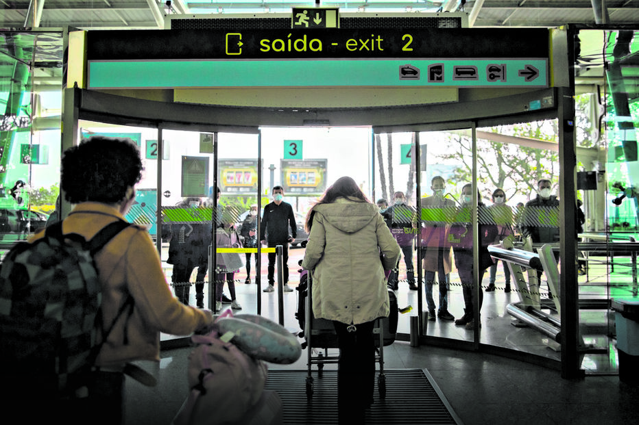 Avançam dois novos centros de deportação de imigrantes