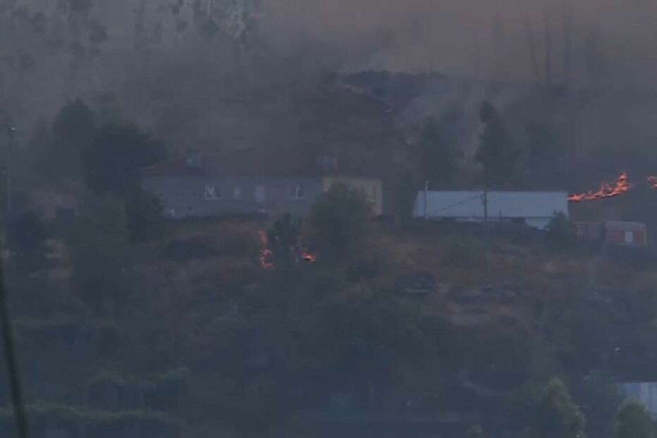 Fogo em Ponte da Barca