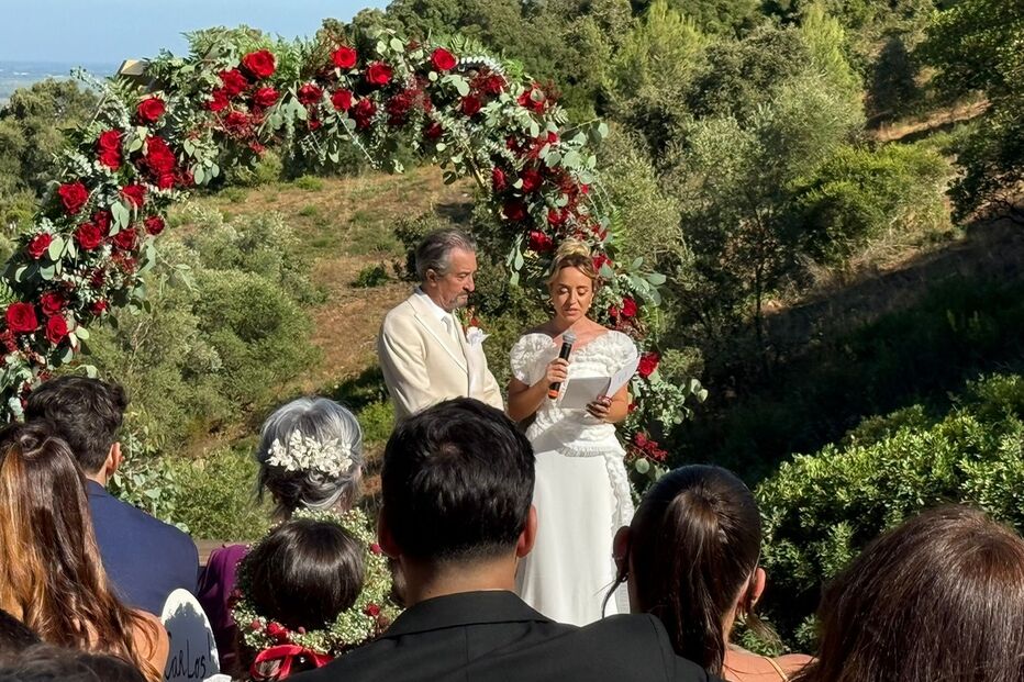 Carlos Areia e Rosa Bela celebram casamento na Herdade da Emberiza