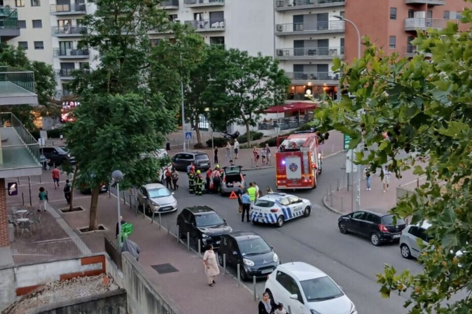 Colisão em Odivelas faz um ferido grave; motociclista foi transportado para o Hospital Beatriz Ângelo