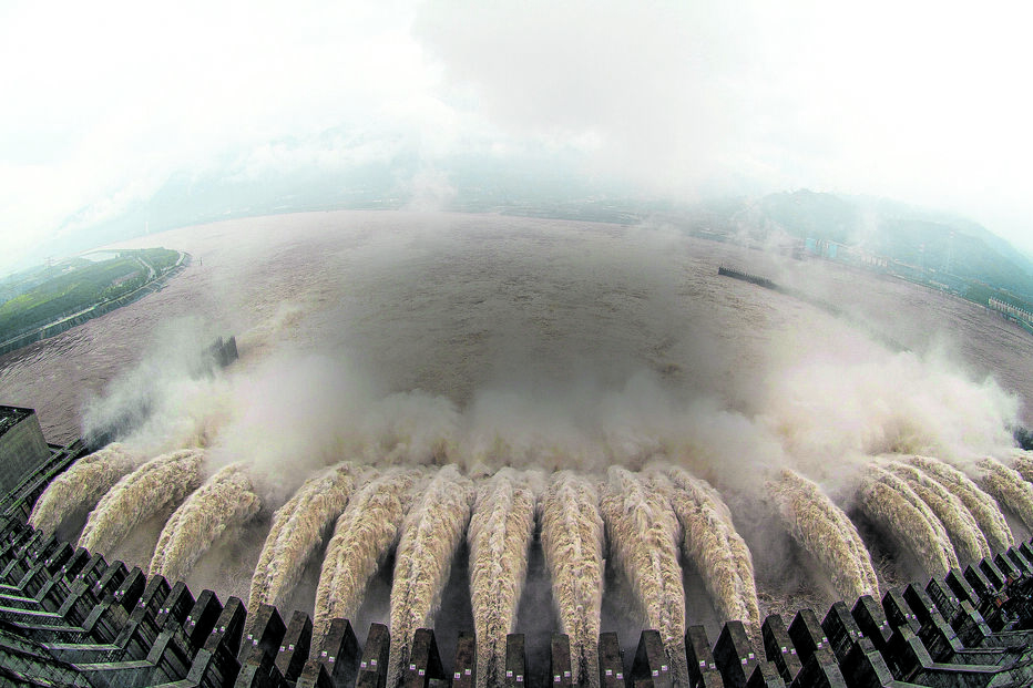 A China está a construir uma barragem gigante